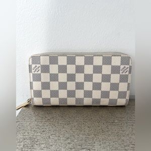 Louis VUITTON Clémence Wallet Damier Azur Canvas